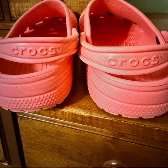 Unisex Pink Clogs - Picture 9 of 9